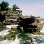 Sejarah Pura Tanah Lot