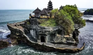 Pesona Pura Tanah Lot