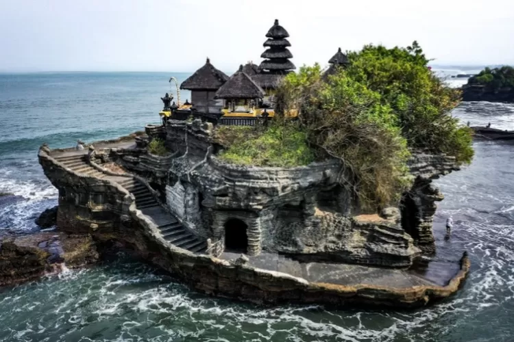 Pesona Pura Tanah Lot